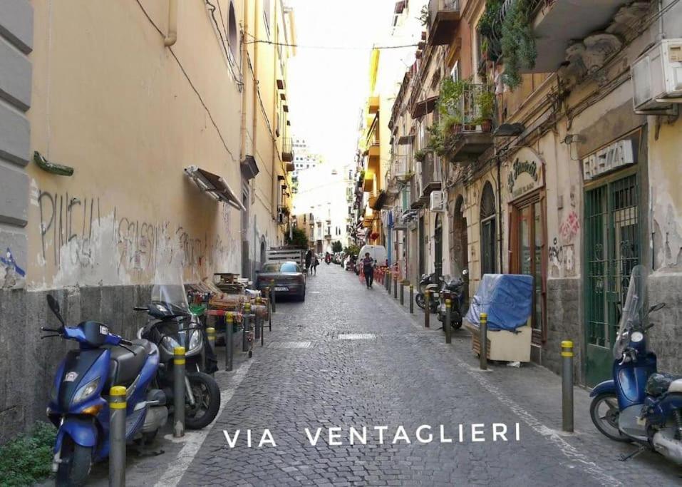 Ventaglieri20 Appartement Napels Buitenkant foto